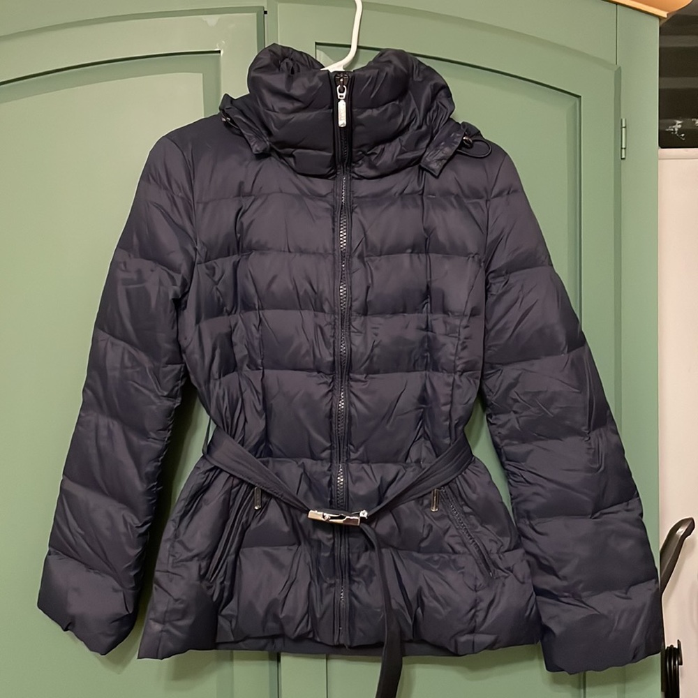 UNITED COLORS OF BENETTON PUFFER.